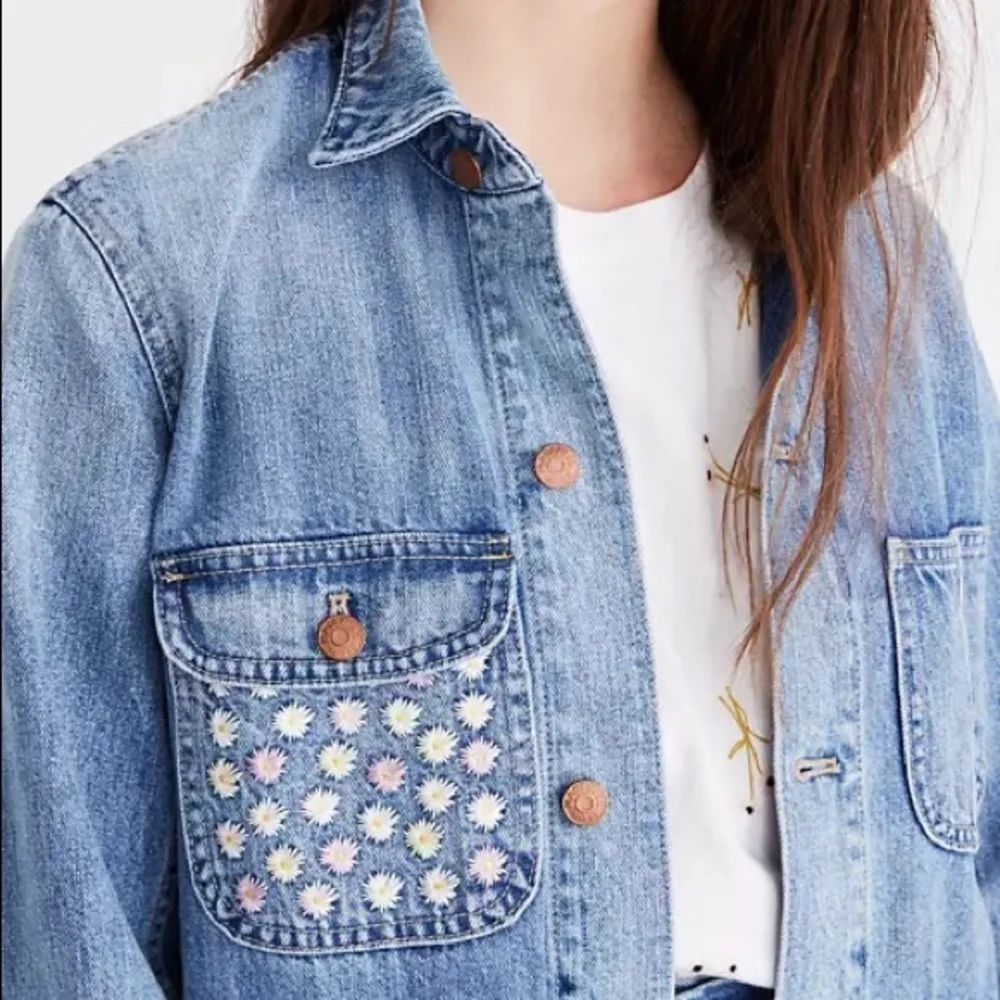 Madewell Floral Embroidered Denim Chore Coat Size Medium - Picture 2 of 5
